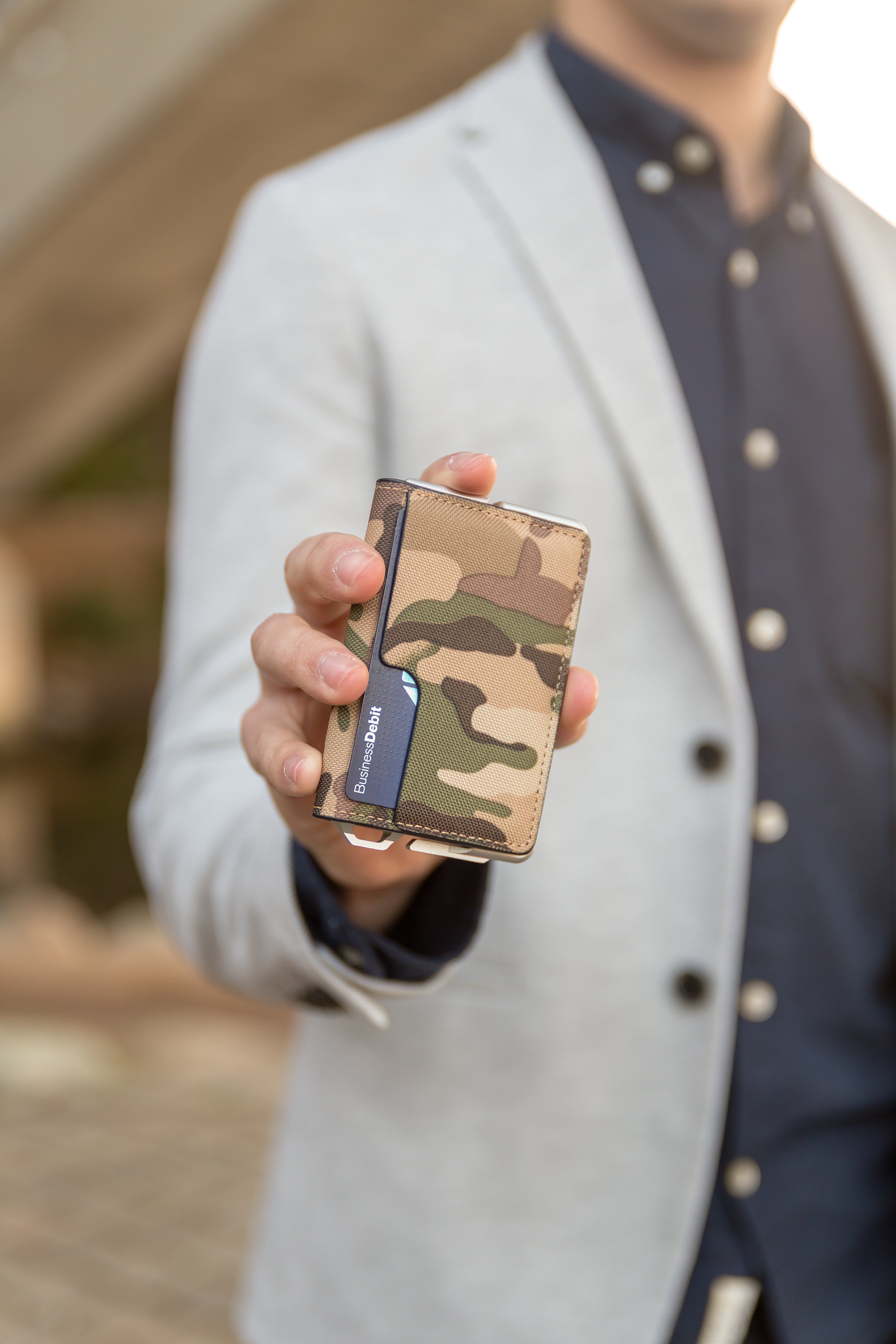 slim wallet for men