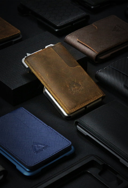 The Best Men's Wallet Brands to Shop Now - The Manual